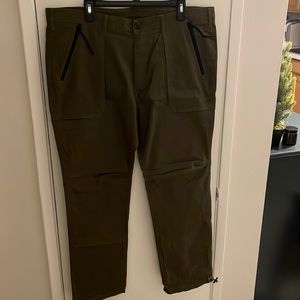 Kennedy olive green chinos